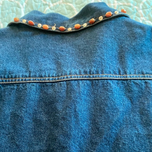 Ladies Denim Jacket Step in Style - Picture 9 of 13